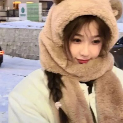 是，我不会游泳