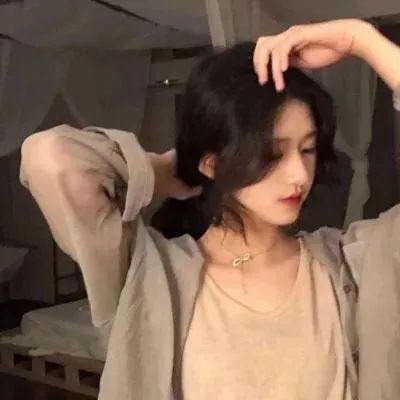 闺蜜眼睁睁看我被京圈太子宠上天